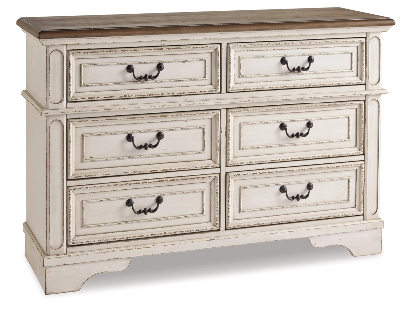 Realyn 7 Drawer Dresser