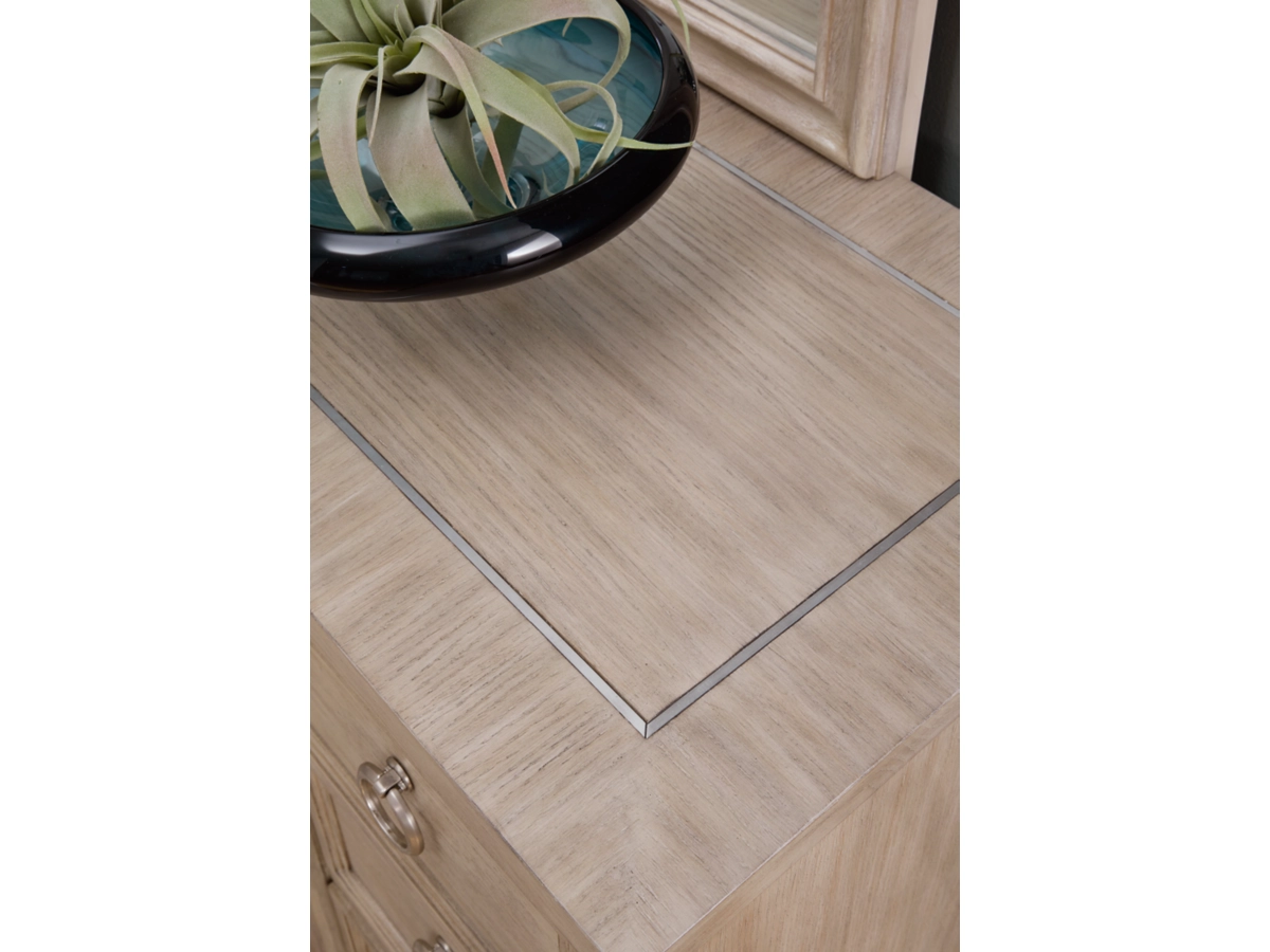 Jorlaina 9 Drawer Dresser