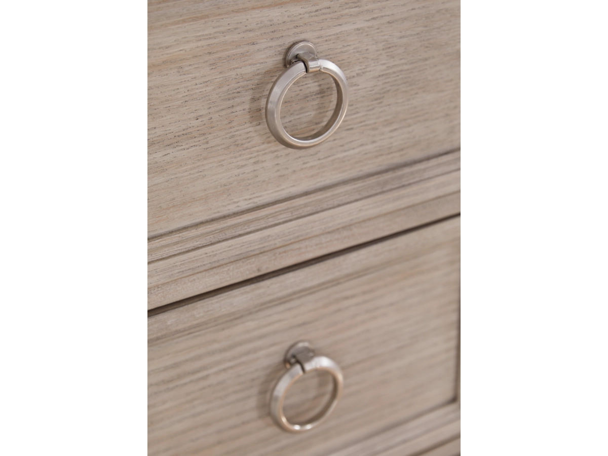 Jorlaina 9 Drawer Dresser